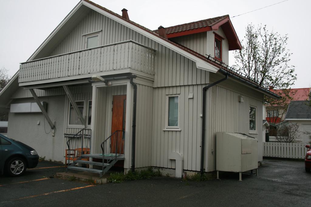 Sentralen Inn 安德内斯 外观 照片